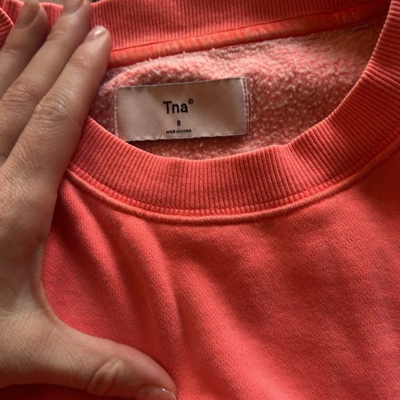 ARITZIA TNA CREWNECK - Picture 3 of 4